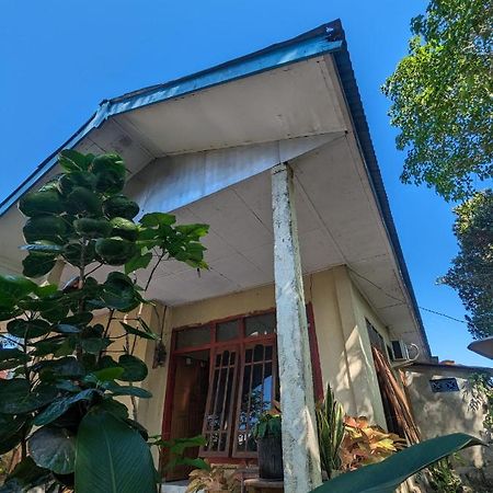 Agus Family Homestay Labuan Bajo Εξωτερικό φωτογραφία